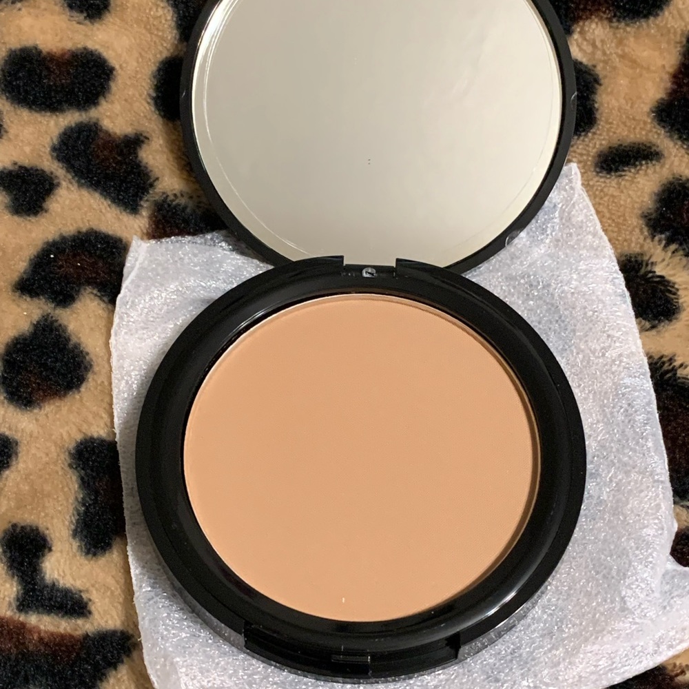New! 3/$15Aesthetica Bronzer